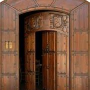 Puertas Hercan S.L. portón de madera